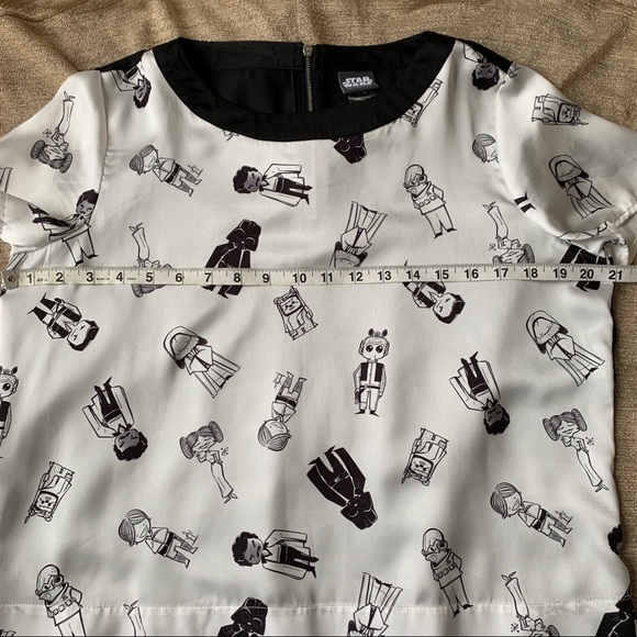 Star Wars Her Universe Box Lunch Top - Picture 5 of 6